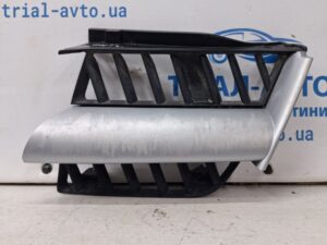 Решетка переднего бампера левая Mitsubishi Outlander 2003-2006 MN175977 (Арт. 68857)