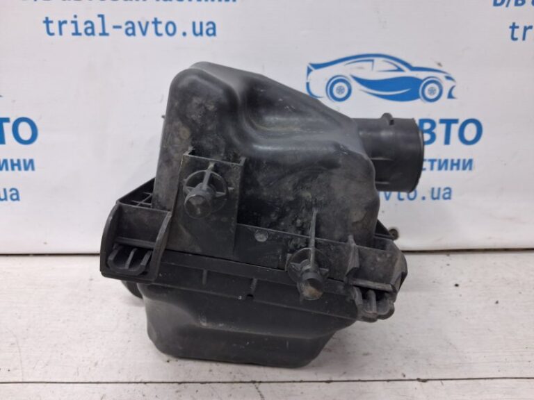 Корпус воздушного фильтра Nissan Juke 2010-2019 165281KA0B (Арт. 68878)