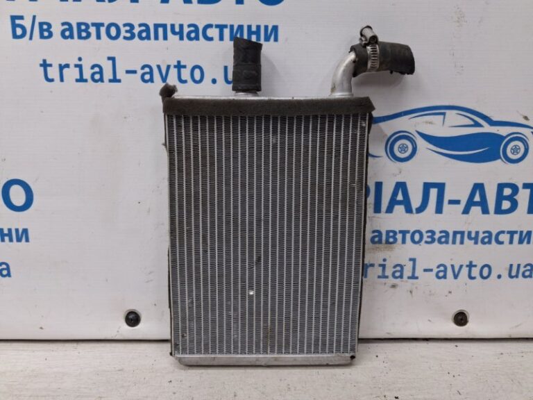 Радиатор печки Mitsubishi Outlander 2003-2006  (Арт. 68905)