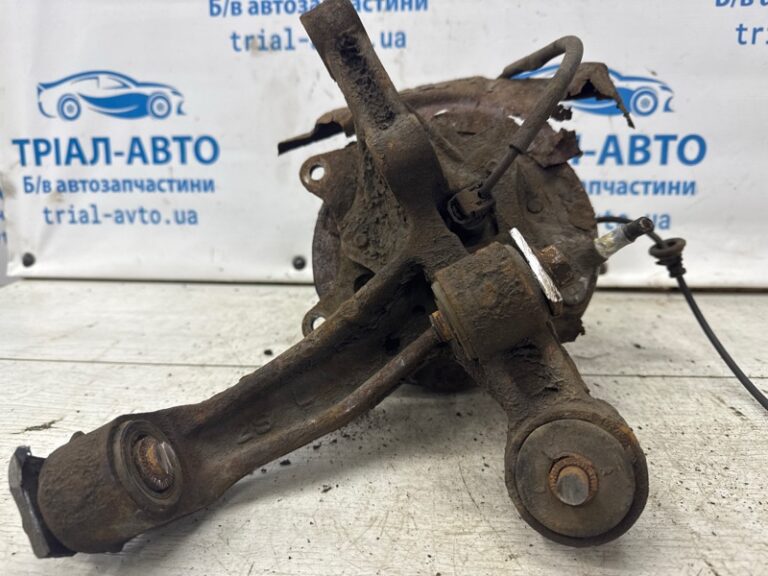 Цапфа задняя левая со ступицей Toyota Camry 2001-2006 4230506100 (Арт. 68974)