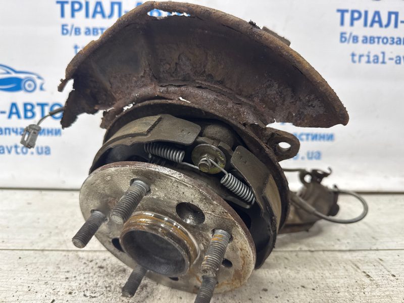 Цапфа задняя левая со ступицей Toyota Camry 2001-2006 4230506100 (Арт. 68974) Цапфа задняя левая со ступицей Toyota Camry 2001-2006 4230506100 (Арт. 68974)