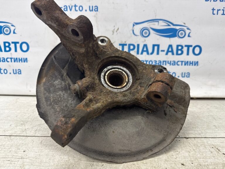 Кулак поворотный левый со ступицей Mitsubishi Outlander 2007-2012 3870A007 (Арт. 68975)