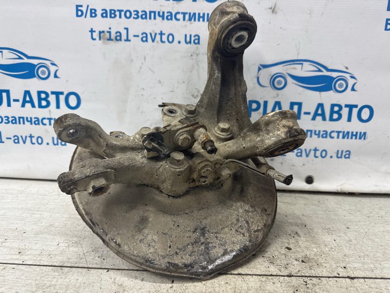 Цапфа задняя правая со ступицей Honda Civic 2005-2012 (Арт. 68979) Цапфа задняя правая со ступицей Honda Civic 2005-2012 (Арт. 68979)