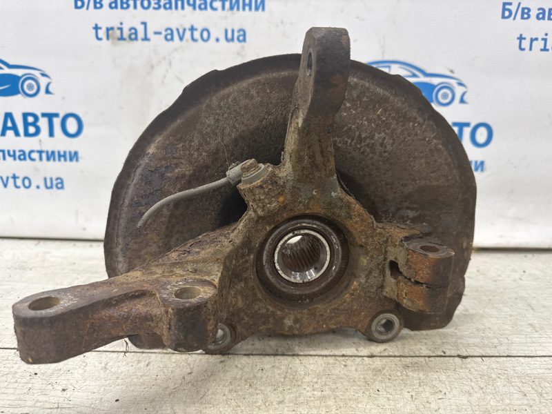 Кулак поворотный правый со ступицей Mitsubishi Outlander 2007-2012 3870A008 (Арт. 68983) Кулак поворотный правый со ступицей Mitsubishi Outlander 2007-2012 3870A008 (Арт. 68983)