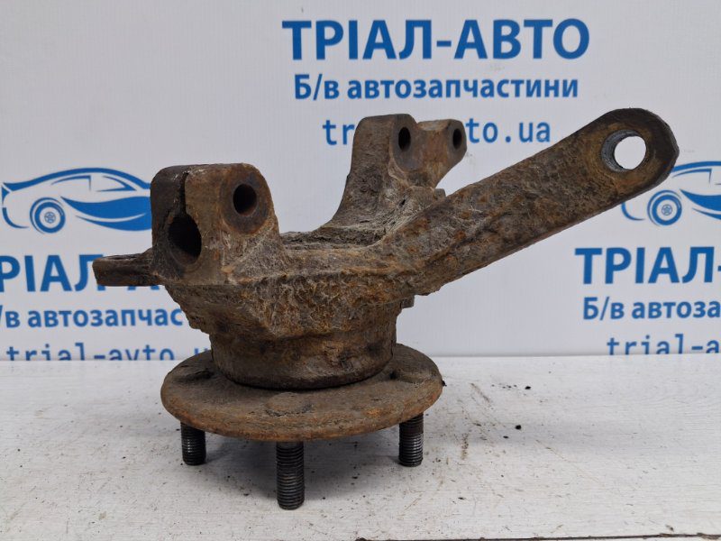 Кулак поворотный правый со ступицей Mitsubishi Outlander 2003-2006 MR491326 (Арт. 69007) Кулак поворотный правый со ступицей Mitsubishi Outlander 2003-2006 MR491326 (Арт. 69007)