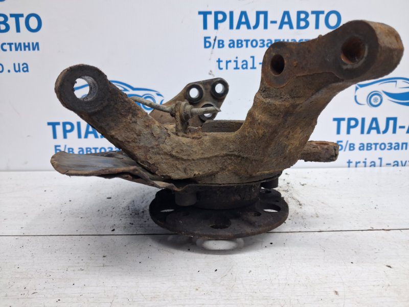 Кулак поворотный правый со ступицей SsangYong Korando 2010-2019 (Арт. 69015) Кулак поворотный правый со ступицей SsangYong Korando 2010-2019 (Арт. 69015)