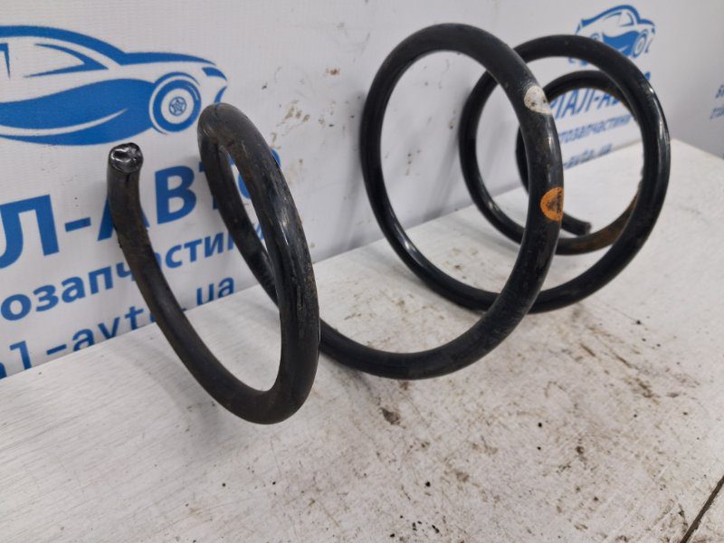 Пружина передняя Nissan Juke 2010-2019 (Арт. 69035) Пружина передняя Nissan Juke 2010-2019 (Арт. 69035)