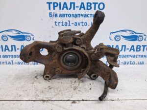 Кулак поворотный правый со ступицей Mitsubishi Pajero Wagon 1999-2006 MR374502 (Арт. 69049)
