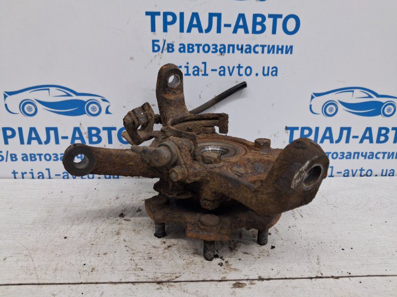 Кулак поворотный правый со ступицей Mitsubishi Pajero Wagon 1999-2006 MR374502 (Арт. 69049) Кулак поворотный правый со ступицей Mitsubishi Pajero Wagon 1999-2006 MR374502 (Арт. 69049)