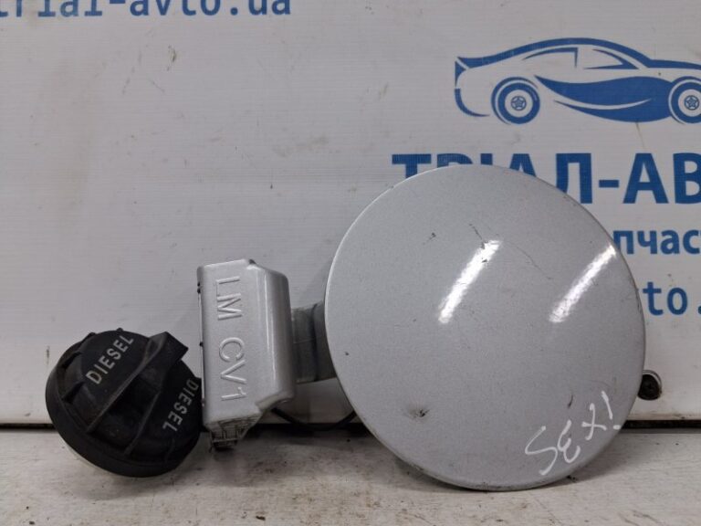 Лючок бака Hyundai IX35 2009-2015 695102S000 (Арт. 69115)
