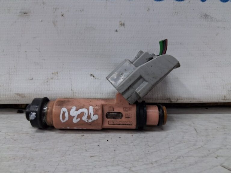 Форсунка топливная Toyota Camry 2001-2006 2320920030 (Арт. 69136)