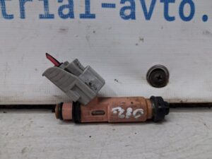 Форсунка топливная Toyota Camry 2001-2006 2320920030 (Арт. 69137)
