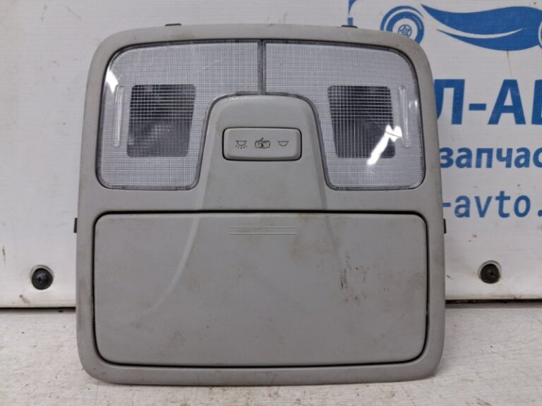 Плафон передний Hyundai IX35 2009-2015 853702Y000 (Арт. 69140)