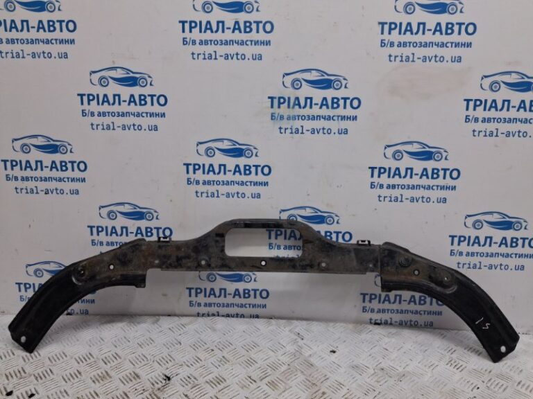 Накладка передней панели Mazda 6 2012- G46L-50-717A (Арт. 69204)