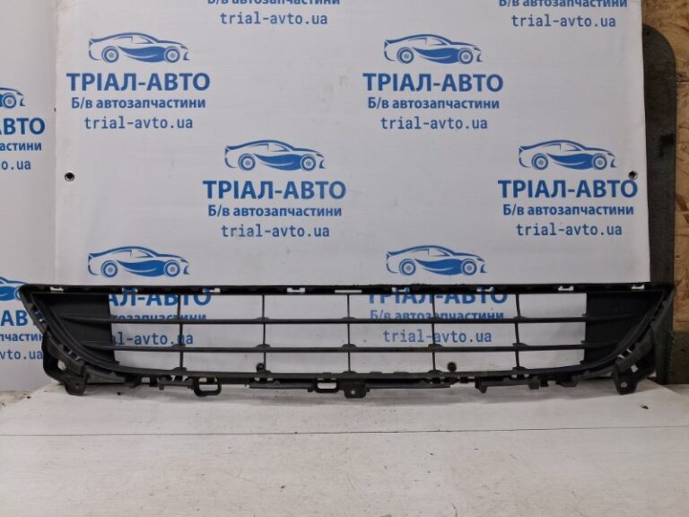 Решетка бампера центральная Mazda 6 2012- G46L501T1 (Арт. 69265)