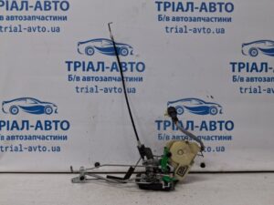 Замок двери передний правый Kia Sorento 2002-2011 813203E010 (Арт. 69301)