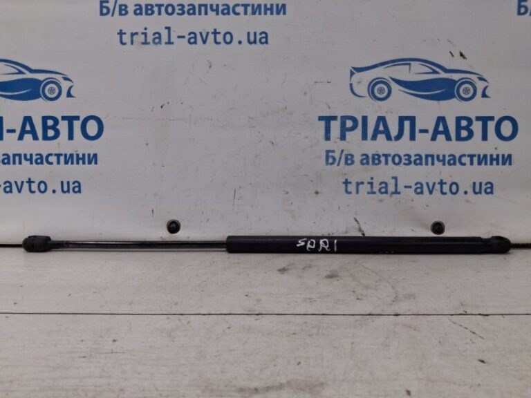 Амортизатор крышки багажника Kia Sorento 2002-2011 817713E021 (Арт. 69406)