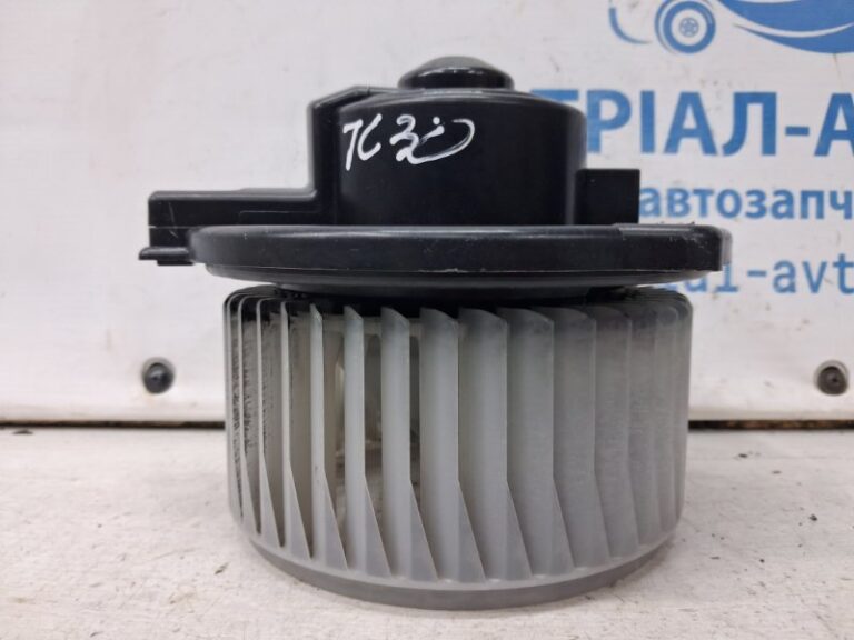 Моторчик печки Toyota Camry 2001-2006 8710333071 (Арт. 69512)