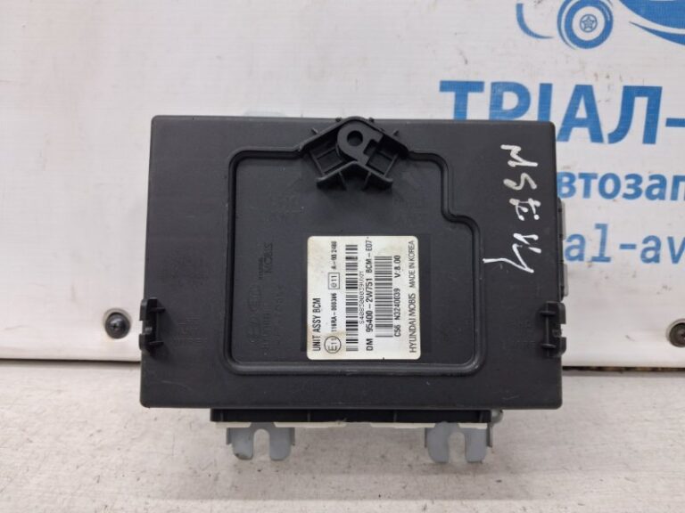 Блок комфорта Hyundai Santa fe 2012-2019 954002W751 (Арт. 69564)