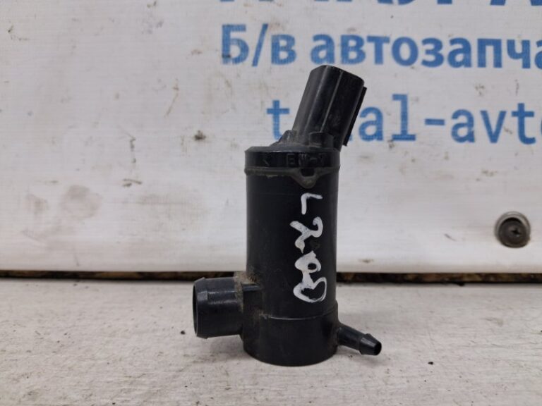 Насос омывателя стекла Mitsubishi L200 2006-2015 8260A008 (Арт. 69664)