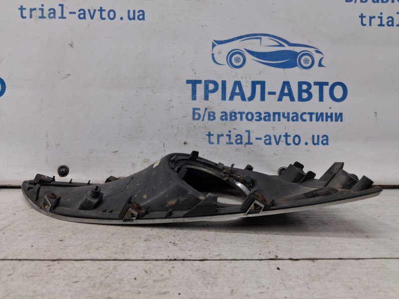 Решетка противотуманки правая Hyundai IX35 2009-2015 865862Y000 (Арт. 69704) Решетка противотуманки правая Hyundai IX35 2009-2015 865862Y000 (Арт. 69704)