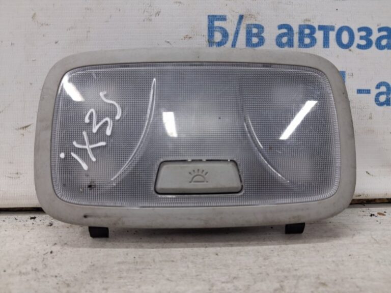Плафон задний Hyundai IX35 2009-2015 853702Y010 (Арт. 69705)