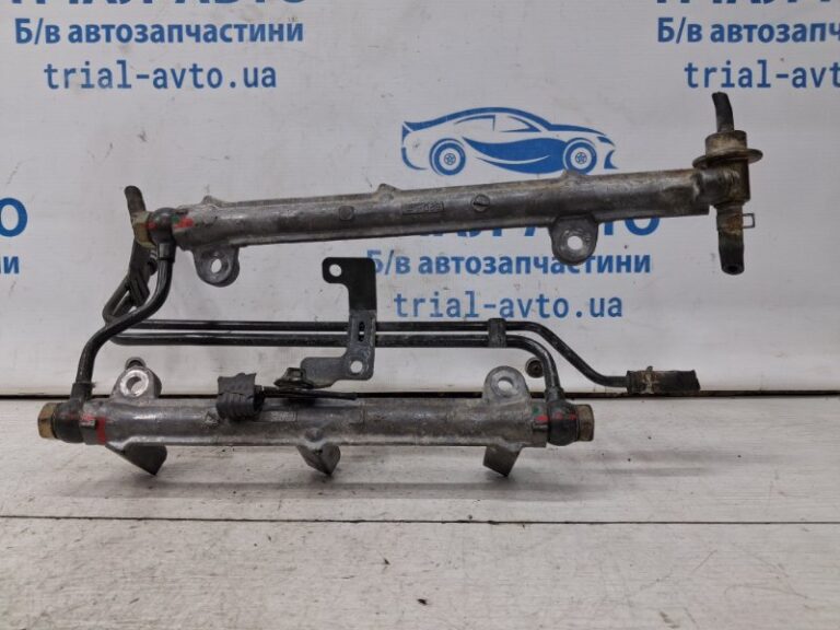 Топливная рампа Suzuki Grand Vitara 2005-2016 1573166J01 (Арт. 69744)