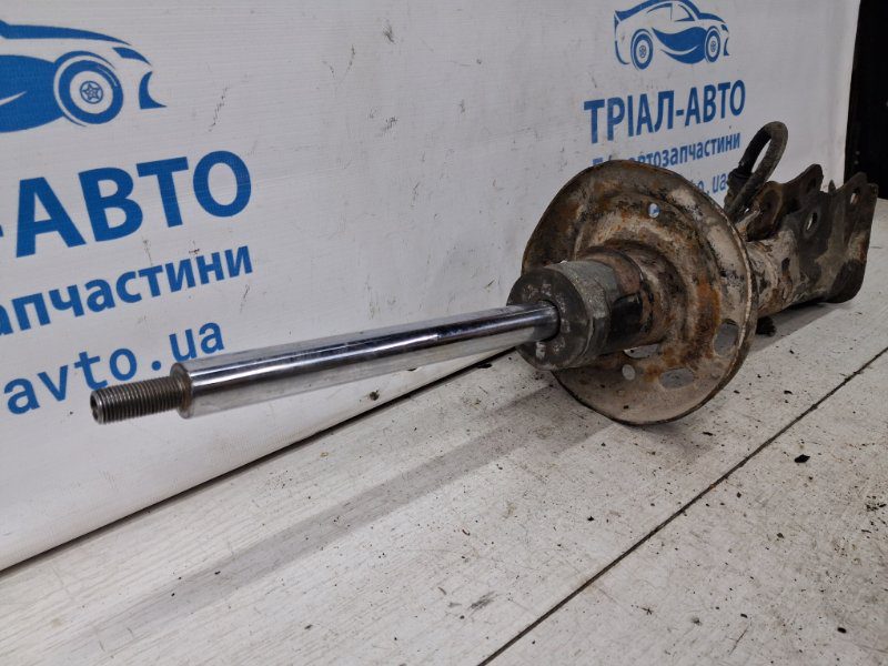 Амортизатор передний левый Honda Civic 2005-2012 (Арт. 69758) Амортизатор передний левый Honda Civic 2005-2012 (Арт. 69758)