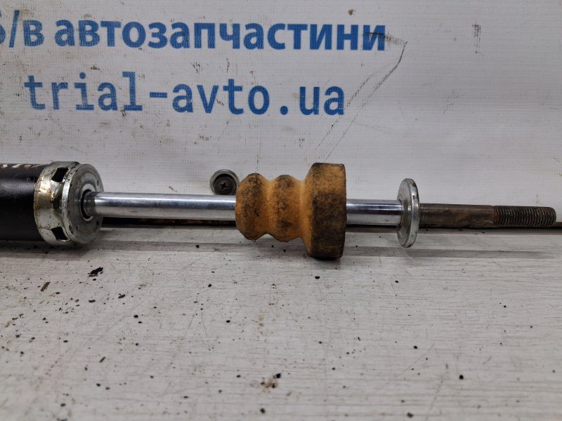 Амортизатор задний Honda Civic 2005-2012 (Арт. 69761) Амортизатор задний Honda Civic 2005-2012 (Арт. 69761)