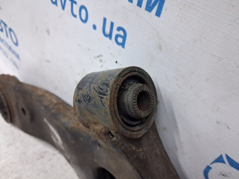 Рычаг правый Hyundai IX35 2009-2015 545012Y500 (Арт. 69779) Рычаг правый Hyundai IX35 2009-2015 545012Y500 (Арт. 69779)
