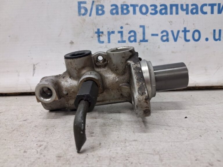 Тормозной цилиндр главный Hyundai Santa fe 2012-2019 585102W980 (Арт. 69821)