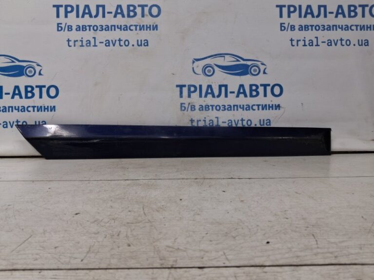 Накладка двери Honda Civic 2005-2012 75303SNAA01ZF (Арт. 69843)
