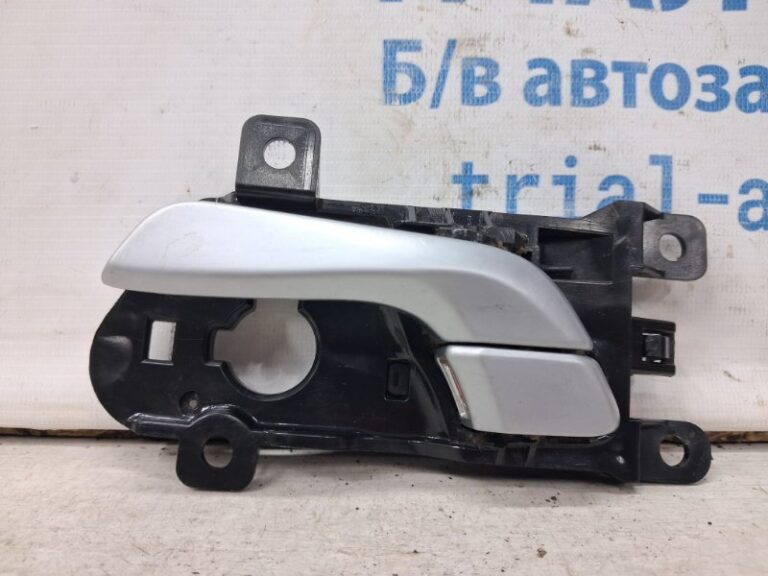 Ручка двери внутренняя левая Hyundai Santa fe 2012-2019 826112W000RYN (Арт. 69880)