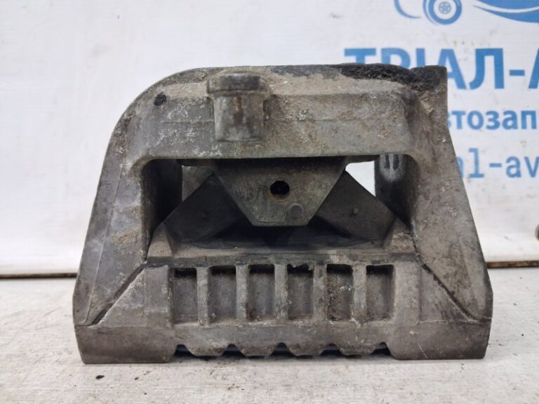 Подушка ДВС правая Volkswagen Caddy 2003-2015 1K0199262 (Арт. 69967)
