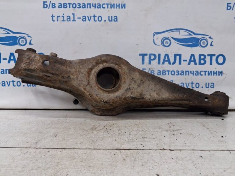 Рычаг задней подвески нижний поперечный (под пружину) Suzuki Grand Vitara 2005-2016 4620765J00 (Арт. 69980)