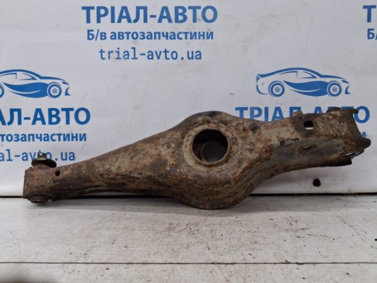 Рычаг задней подвески нижний поперечный (под пружину) Suzuki Grand Vitara 2005-2016 4620565J00 (Арт. 69981)