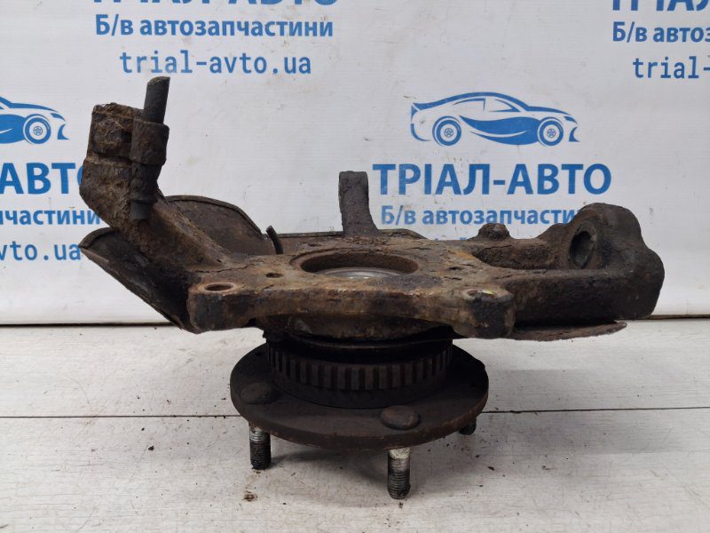 Кулак поворотный правый со ступицей Kia Sorento 2002-2011 517163E250 (Арт. 70025) Кулак поворотный правый со ступицей Kia Sorento 2002-2011 517163E250 (Арт. 70025)