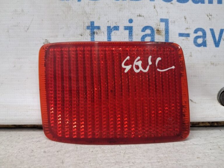 Катафот левый Suzuki Grand Vitara 2005-2016 3597065J01 (Арт. 70172)