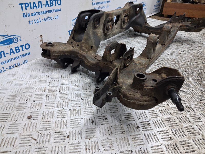 Балка задней подвески Hyundai Santa fe 2005-2012 554002P050 (Арт. 70209) Балка задней подвески Hyundai Santa fe 2005-2012 554002P050 (Арт. 70209)