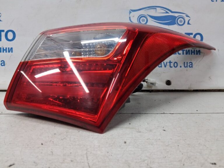 Фонарь задний внешний правый Hyundai I30 2011-2017 92402A5020 (Арт. 70222)