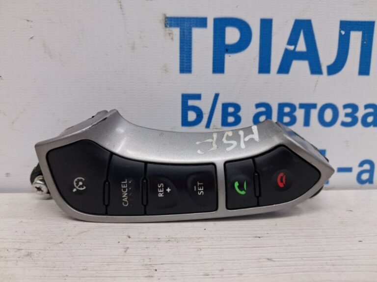 Кнопки руля Hyundai Santa fe 2005-2012 967102b100 (Арт. 70385)