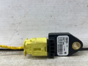 Датчик удара Hyundai I30 2011-2017 95920A6000 (Арт. 70390)