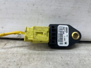 Датчик удара Hyundai I30 2011-2017 95920A6000 (Арт. 70392)