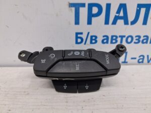Кнопки руля Chevrolet Captiva 2006-2018 20999375 (Арт. 70393)