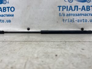 Амортизатор крышки багажника Hyundai I30 2011-2017 81770A6000 (Арт. 70402)