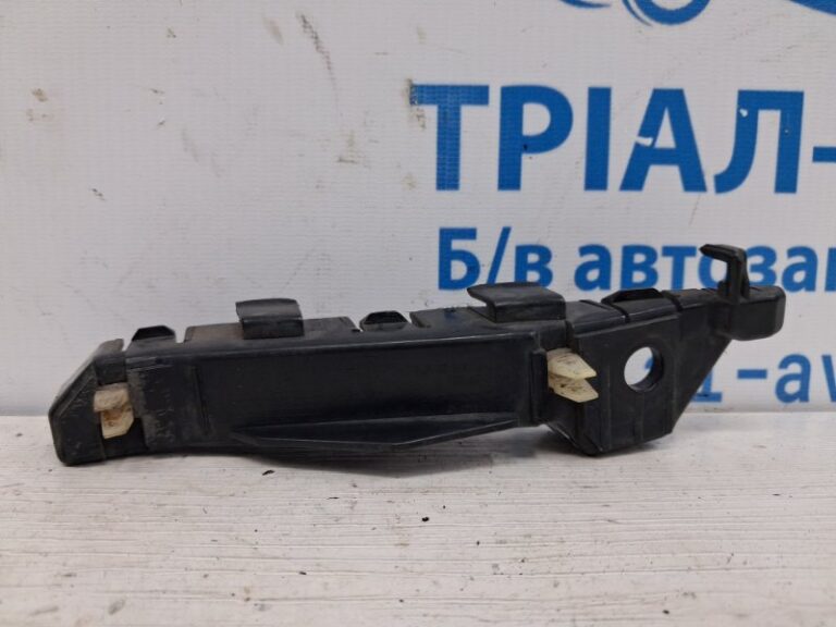 Кронштейн бампера передний левый Hyundai Santa fe 2005-2012 865172B700 (Арт. 70404)