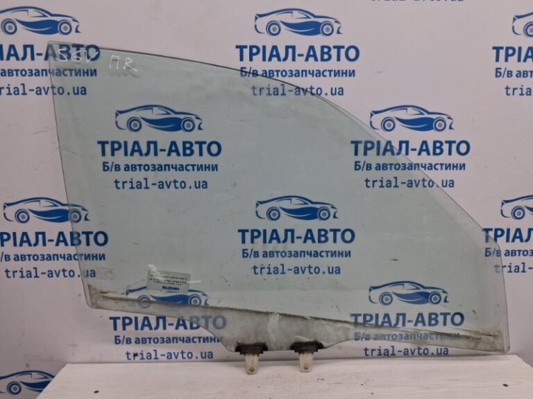 Стекло двери переднее правое Suzuki Grand Vitara 2005-2016 8450165J00 (Арт. 70433)