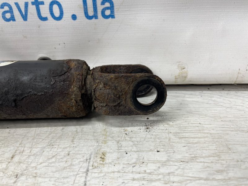 Амортизатор задний Hyundai I30 2011-2017 55300A6000 (Арт. 70540) Амортизатор задний Hyundai I30 2011-2017 55300A6000 (Арт. 70540)