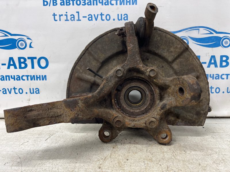 Кулак поворотный правый со ступицей Suzuki Grand Vitara 2005-2016 4511165J00 (Арт. 70568) Кулак поворотный правый со ступицей Suzuki Grand Vitara 2005-2016 4511165J00 (Арт. 70568)