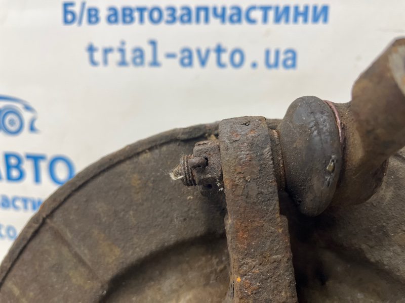 Кулак поворотный правый со ступицей Suzuki Grand Vitara 2005-2016 4511165J00 (Арт. 70568) Кулак поворотный правый со ступицей Suzuki Grand Vitara 2005-2016 4511165J00 (Арт. 70568)
